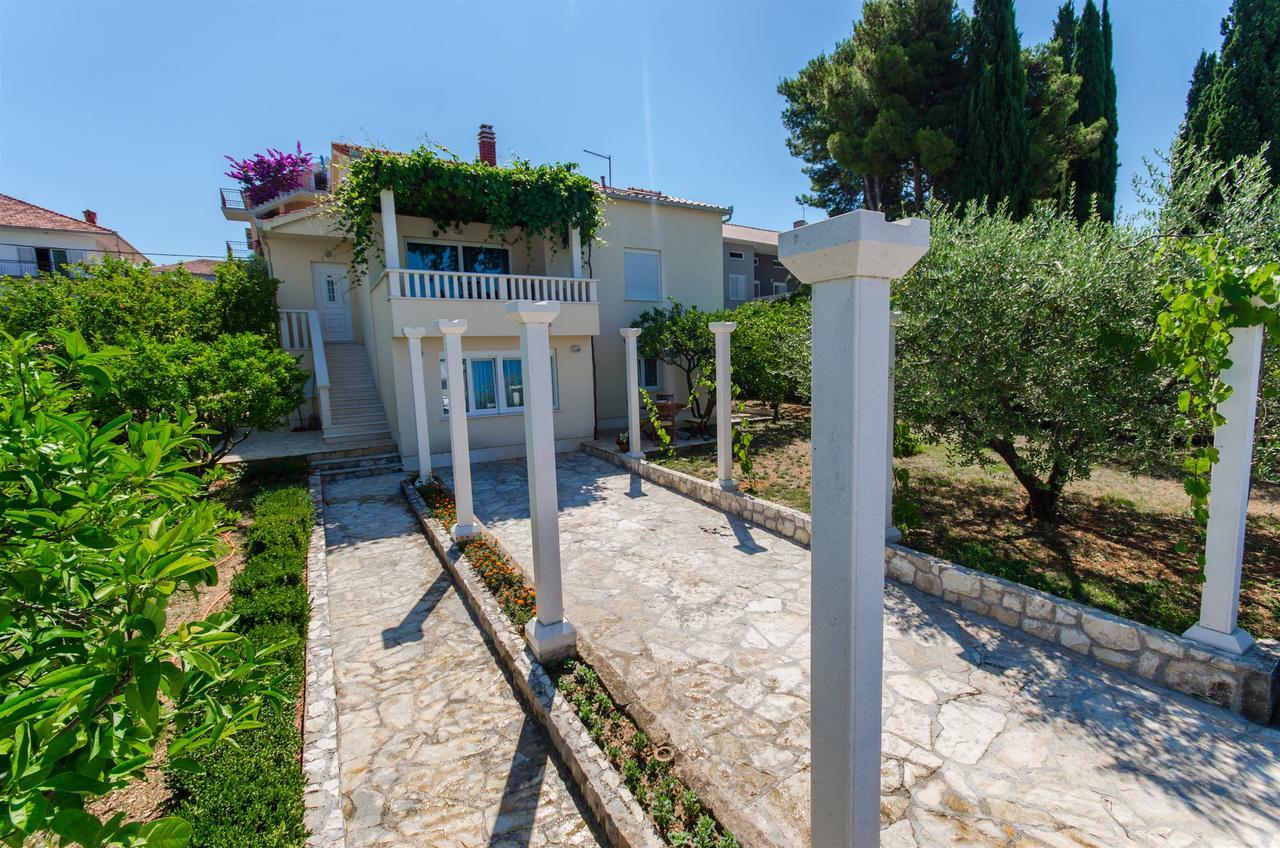 Apartments Maja Trogir Ngoại thất bức ảnh