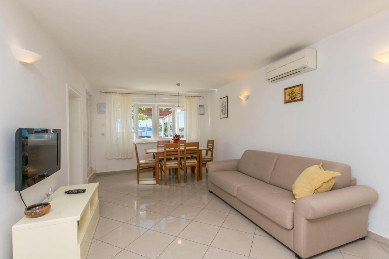 Apartments Maja Trogir Ngoại thất bức ảnh